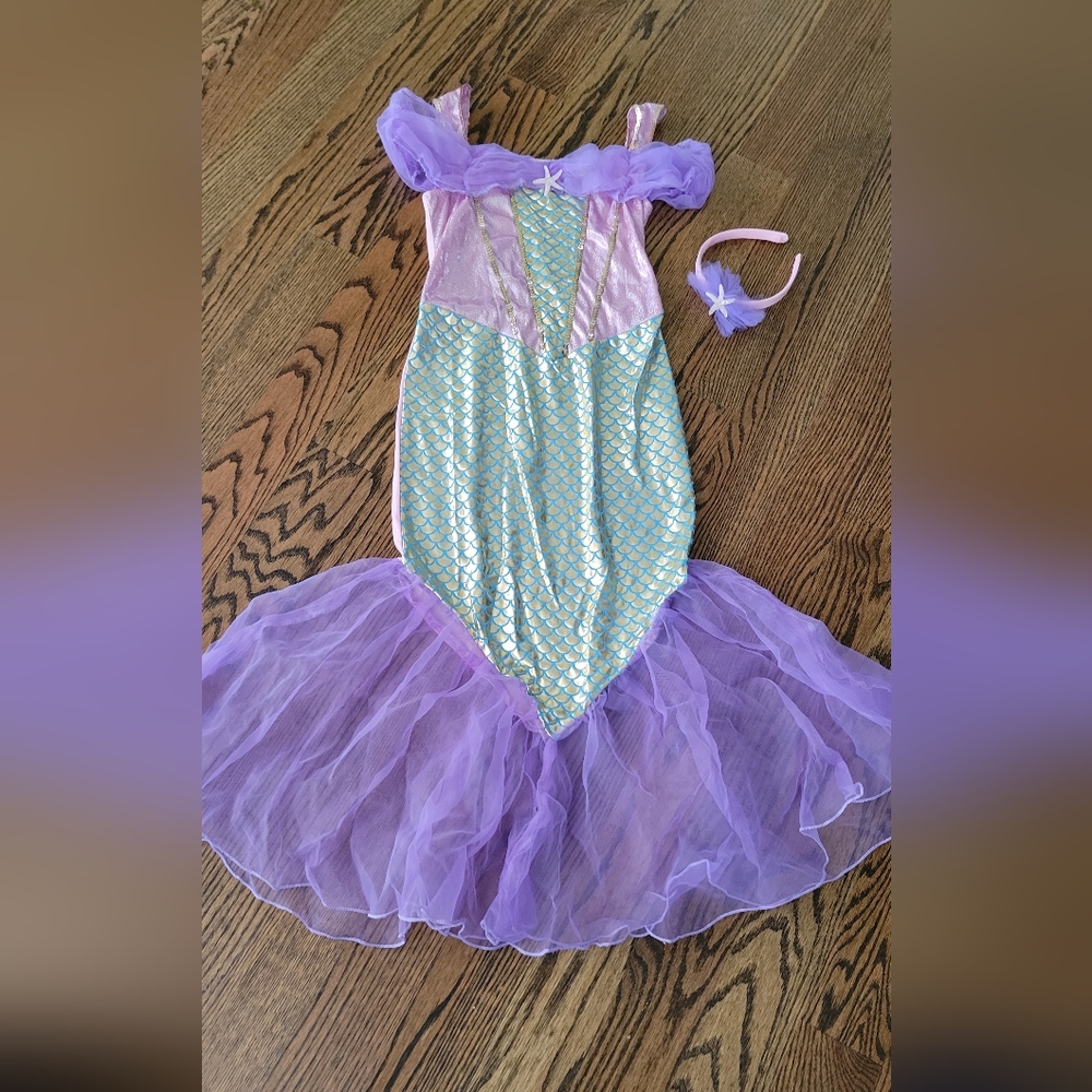 Girls medium mermaid costume